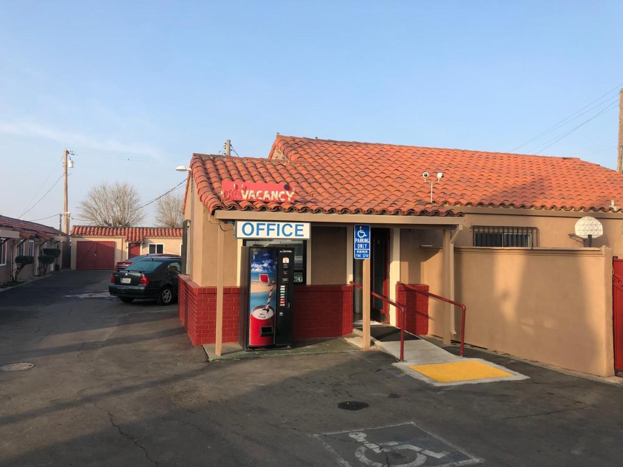 Hamlet Motel Newman Luaran gambar